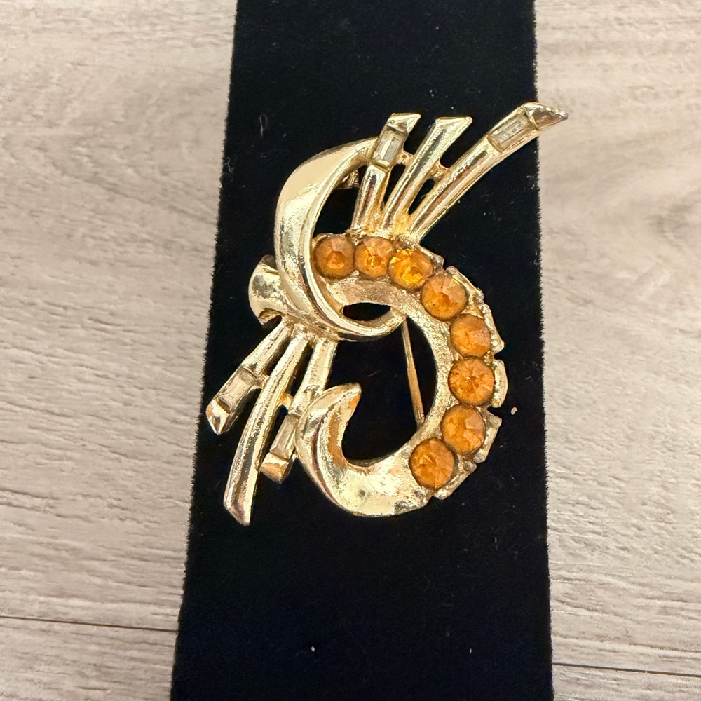 Elegant Gold‎ Tone and Orange Brooch